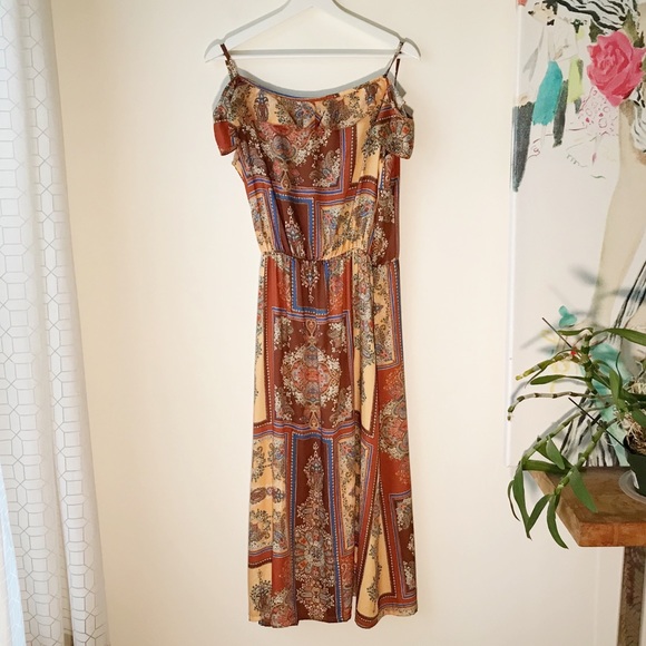 Floral scarf print cold shoulder wrap midi dress - Picture 13 of 15